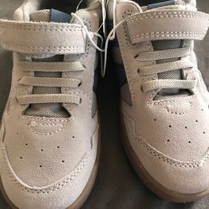 Cat & Jack kid shoes